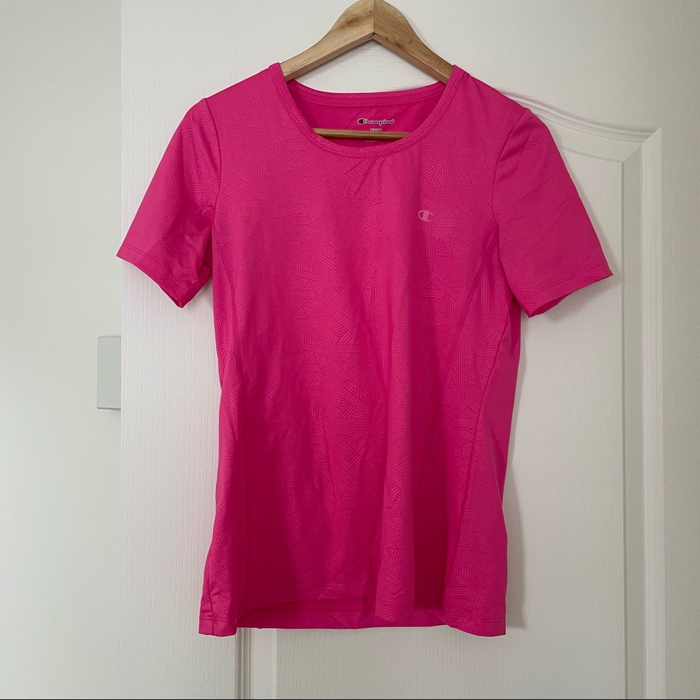 Champion t-shirt